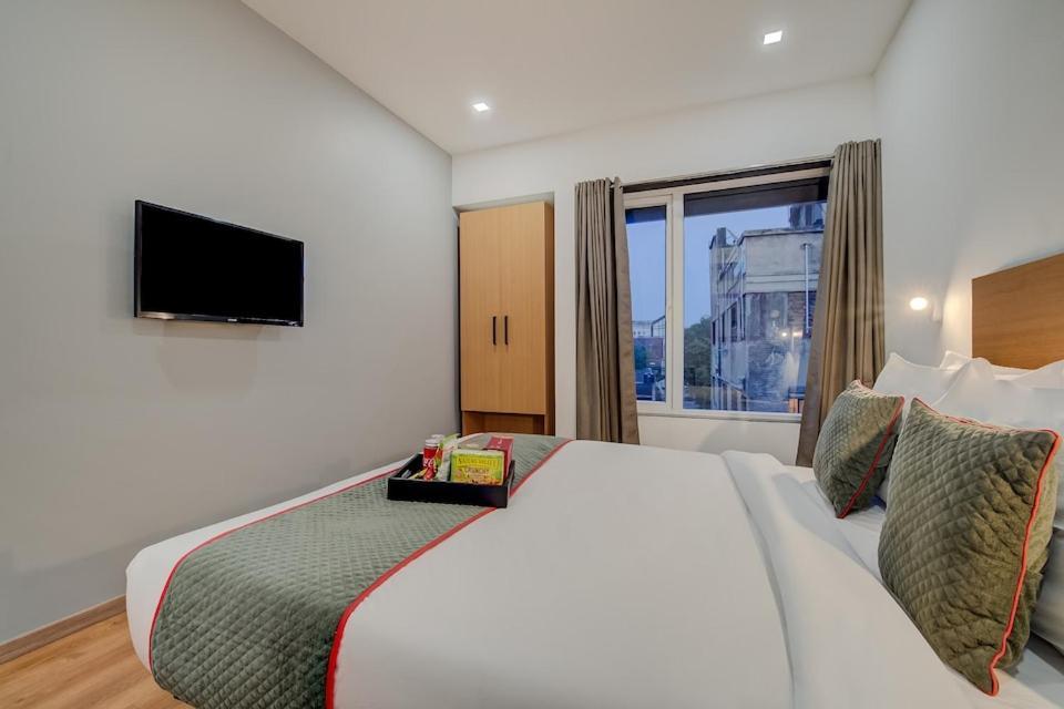 Hotel Town Plaza Pune Eksteriør billede